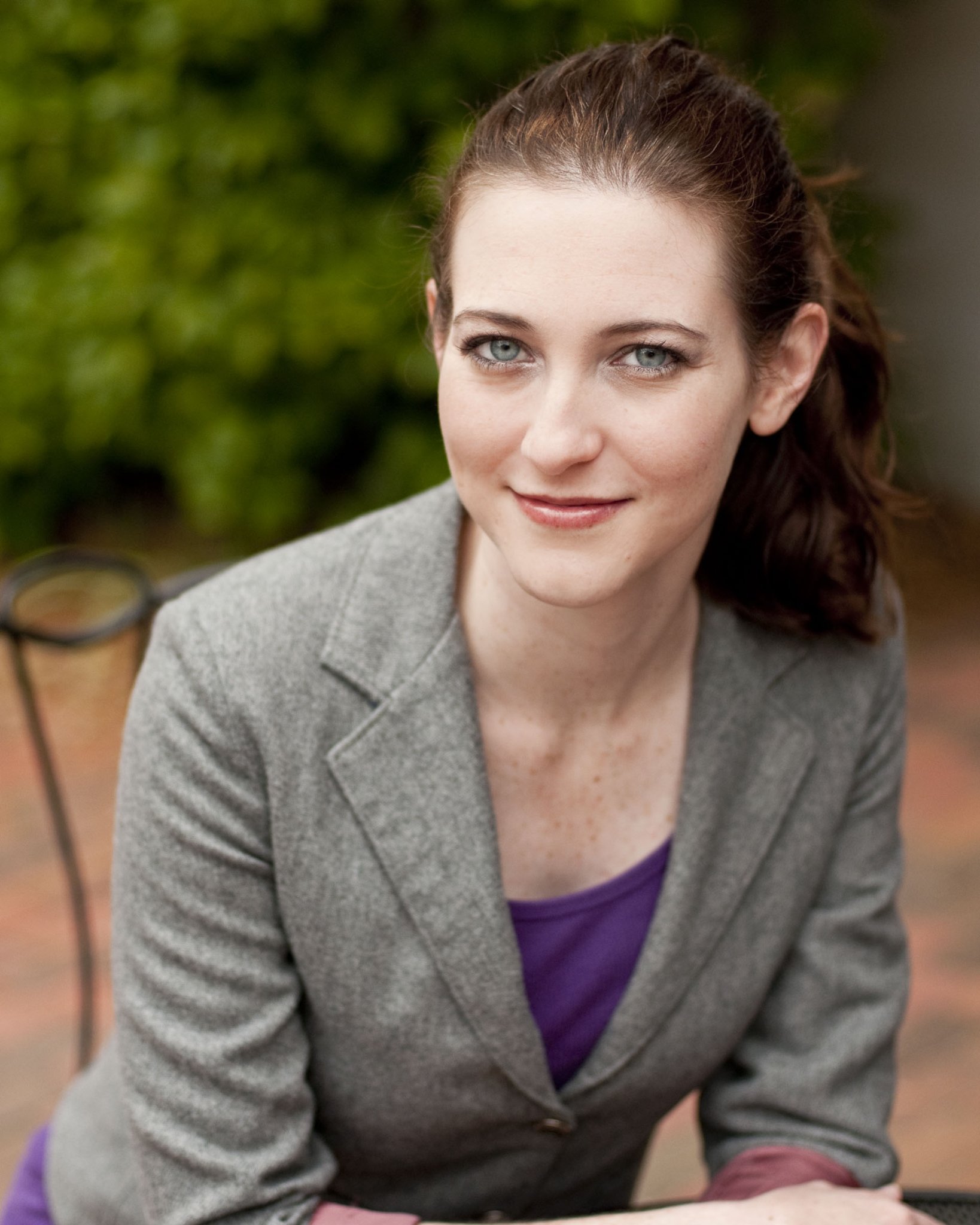 Фото - Лорен Омер: 1638x2048 / 318 Кб