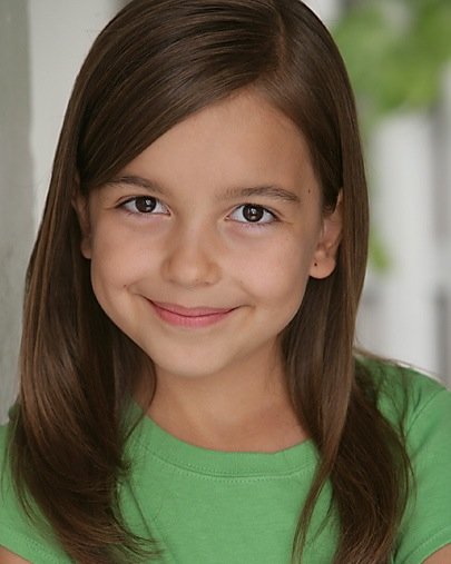 Фото - Мэган Бараджас: 405x507 / 32 Кб