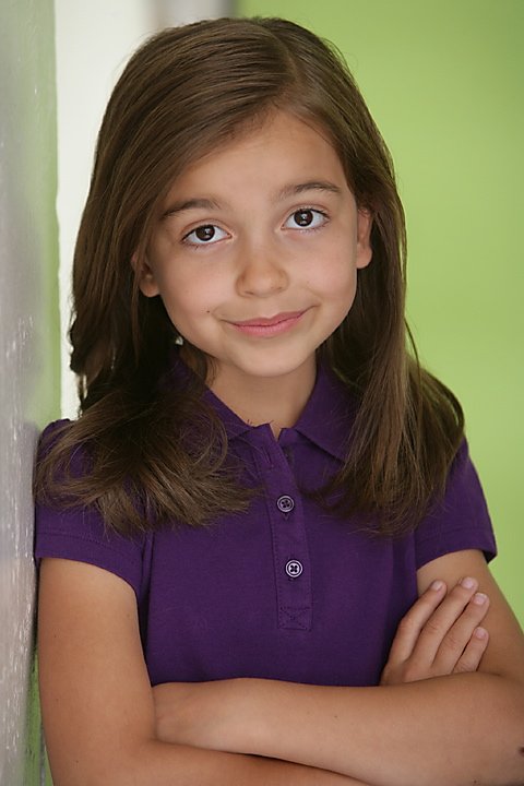 Фото - Мэган Бараджас: 480x720 / 50 Кб