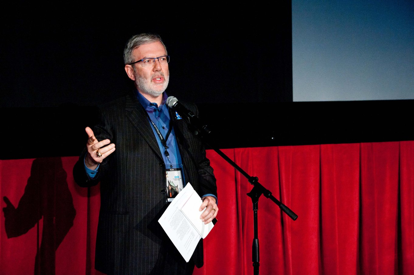 Фото - Леонард Малтин: 1362x906 / 138 Кб