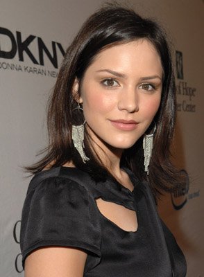 Фото - Кэтрин МакФи: 294x400 / 23 Кб