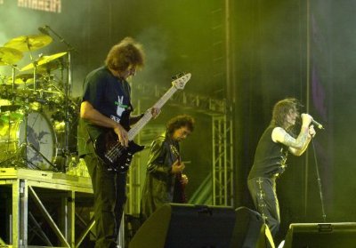 Фото - Оззи Осборн: 400x279 / 26 Кб