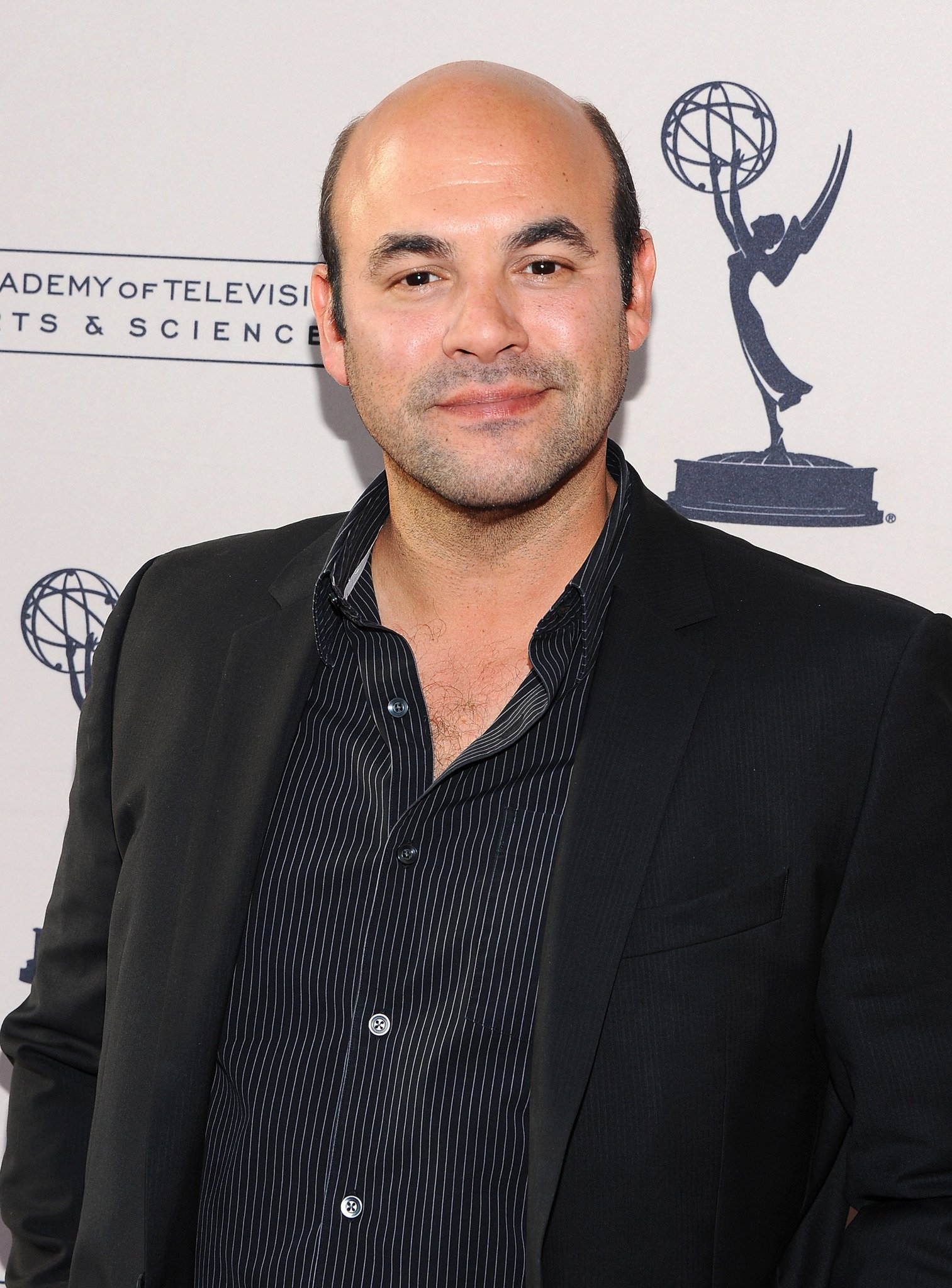 Фото - Иэн Гомес: 1513x2048 / 585 Кб