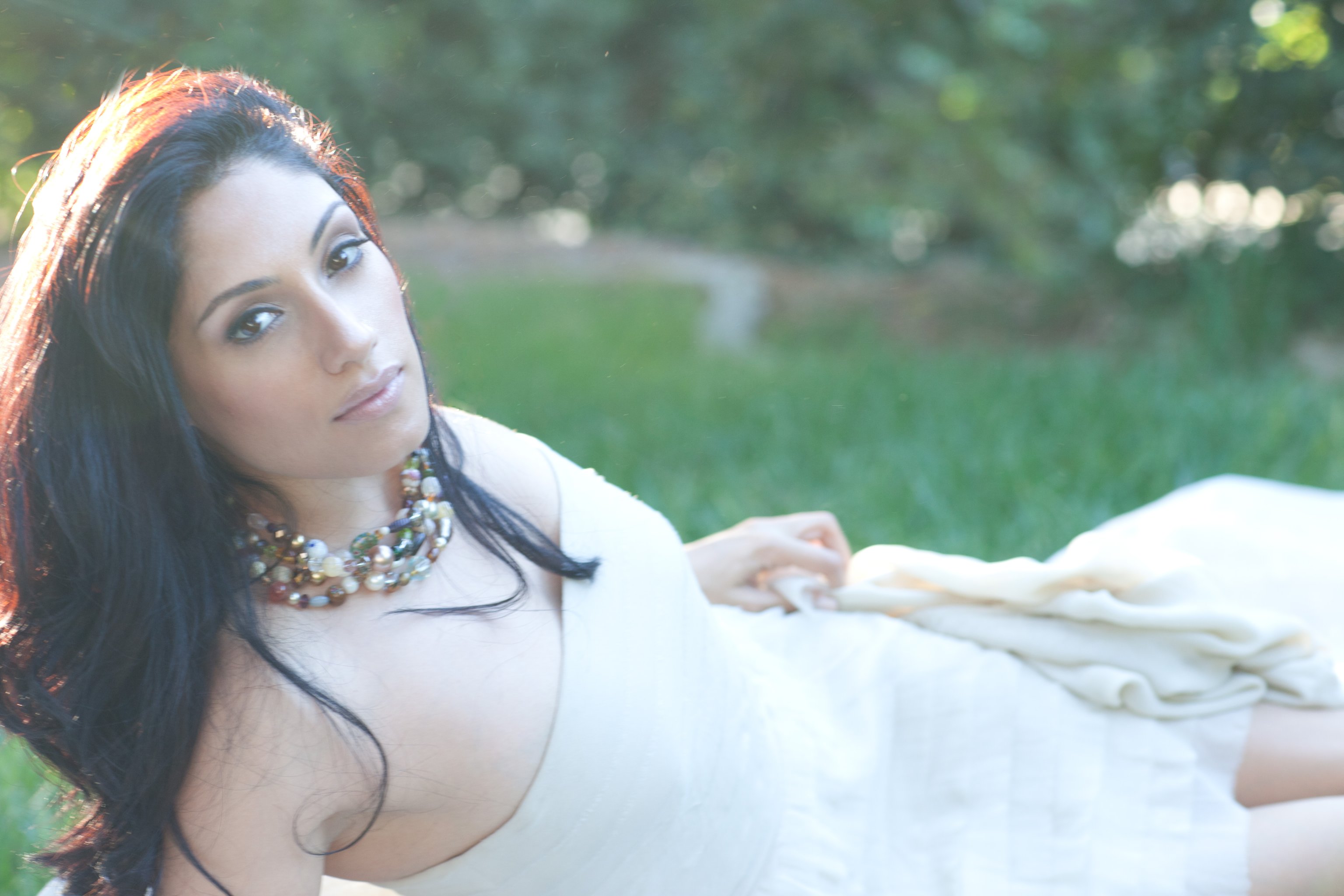 Фото - Темина Санни: 3072x2048 / 435 Кб