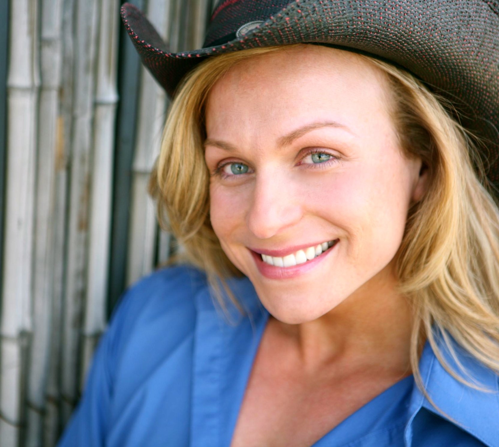 Фото - Даллас Мэллой: 1664x1490 / 251 Кб