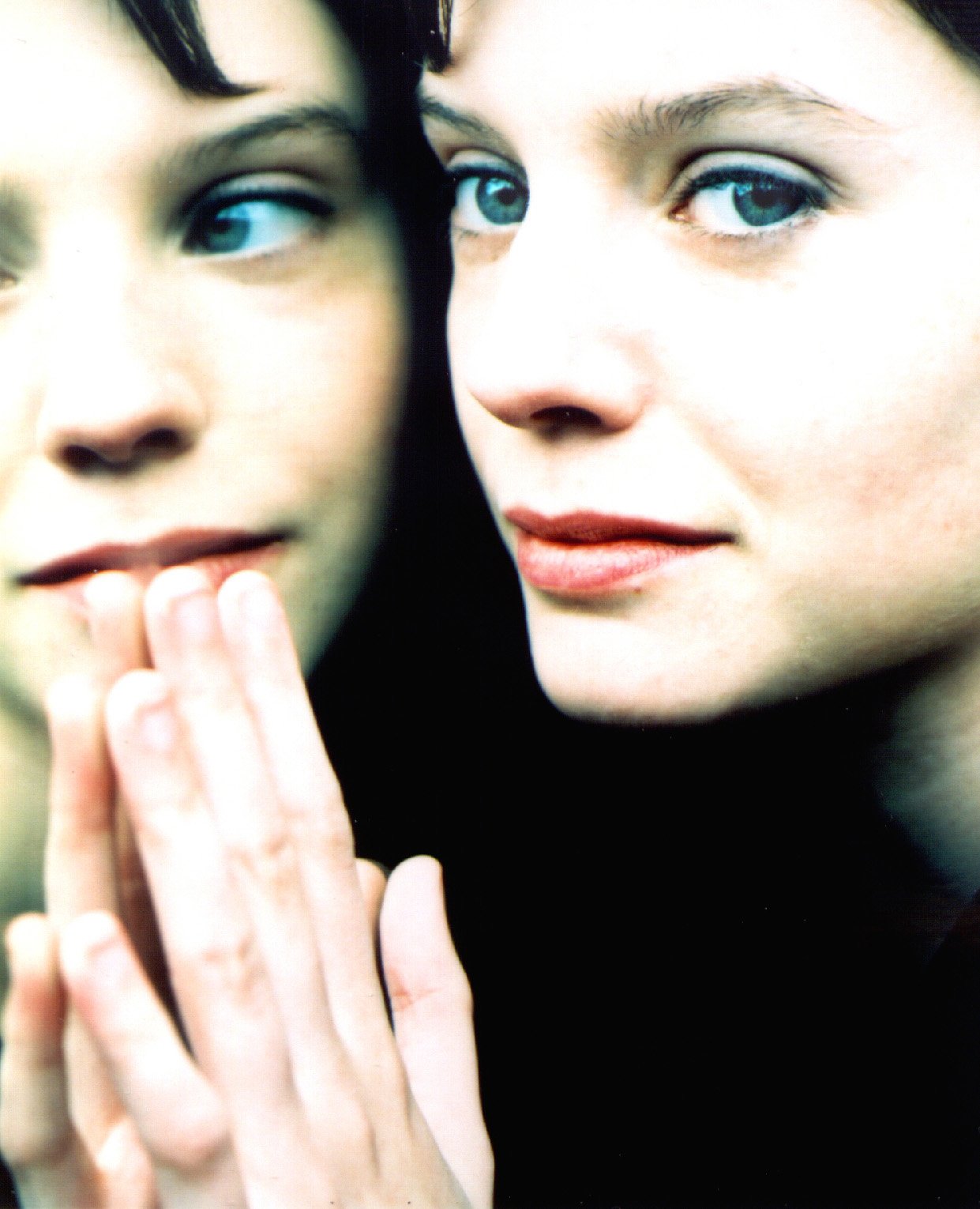 Фото - Ана Морейра: 1241x1530 / 185 Кб