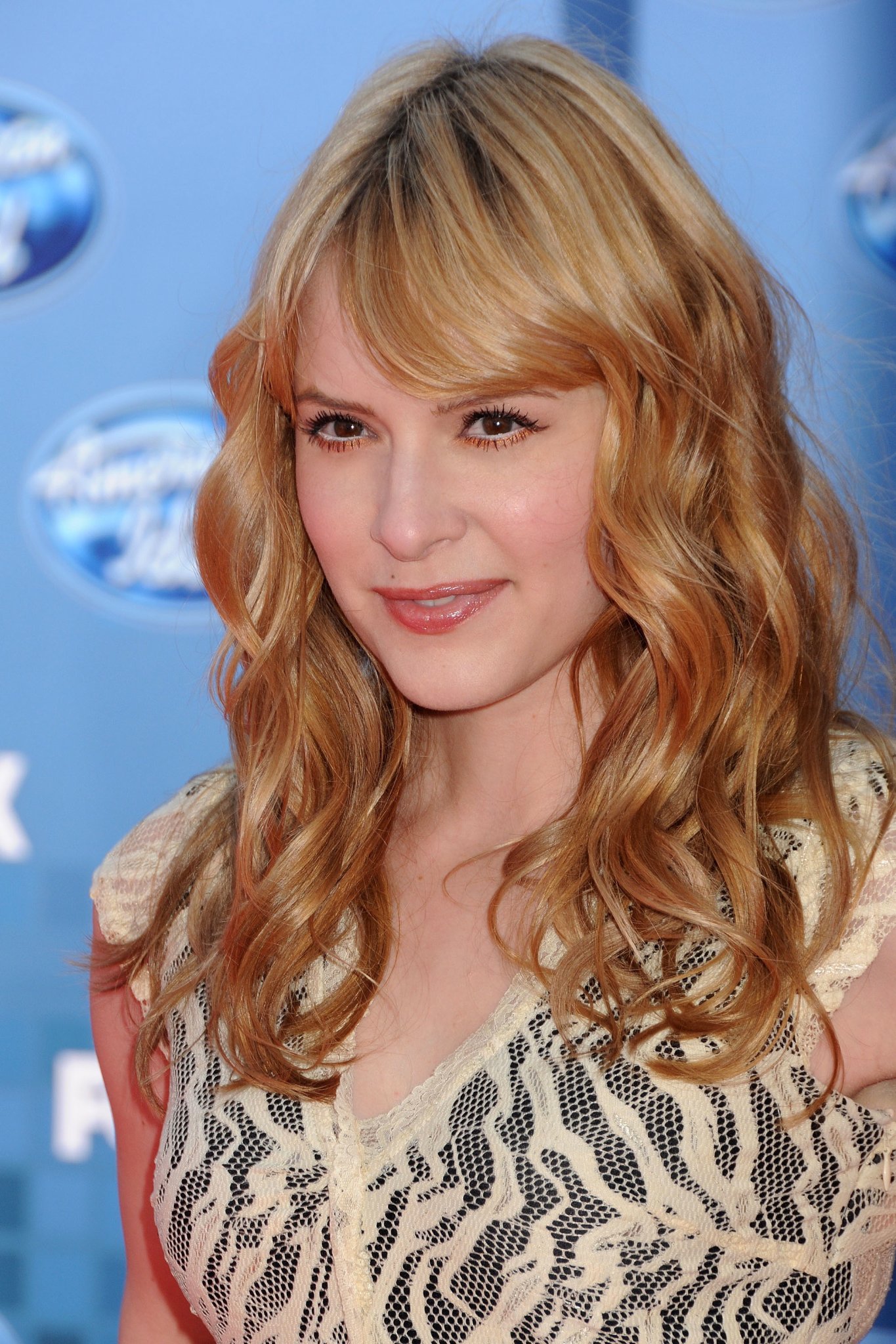 Фото - Дженни Вэйд: 1365x2048 / 569 Кб