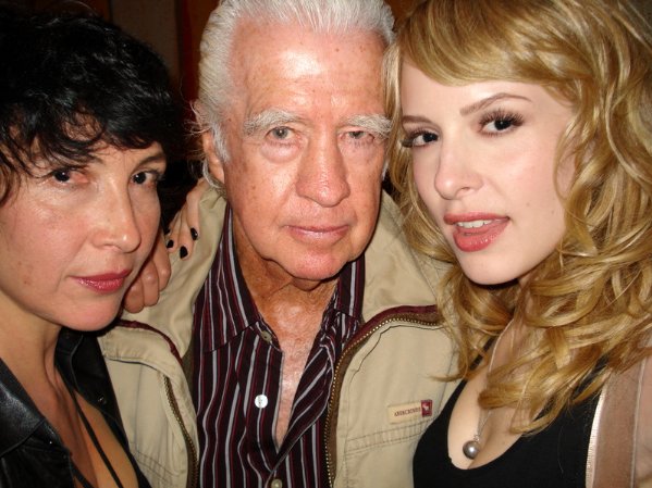 Фото - Дженни Вэйд: 599x449 / 64 Кб