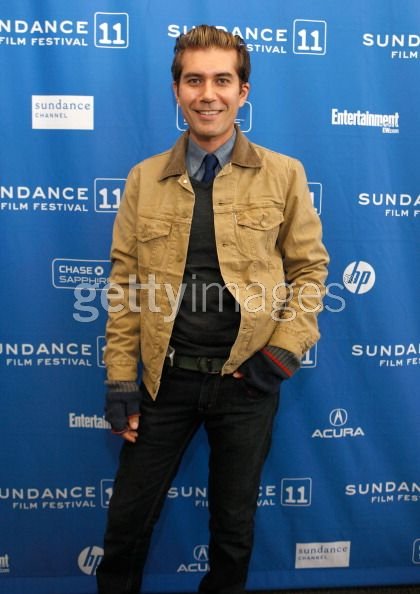 Фото - Реза Сиксо Сафаи: 420x594 / 45 Кб