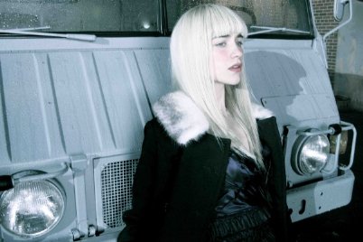 Фото - Мелани Скрофано: 402x268 / 25 Кб