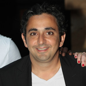 Фото - Эрик Толедано: 300x300 / 131.76 Кб