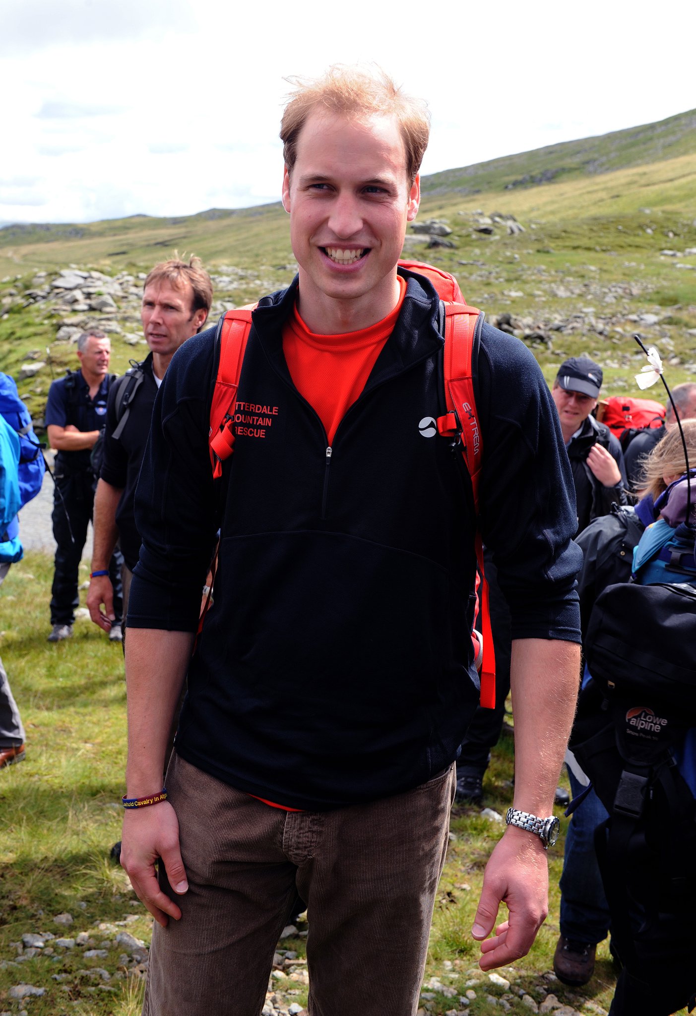 Фото - Принц Уильям: 1403x2048 / 408 Кб