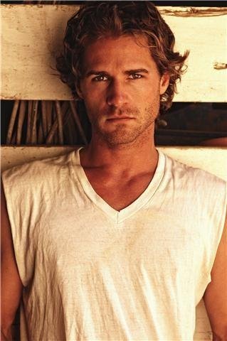 Фото - Тэрри Уэйн: 319x480 / 29 Кб