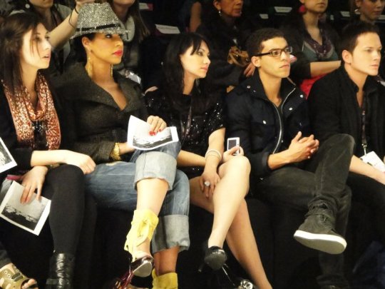 Фото - Ишан Моррис: 540x405 / 49 Кб