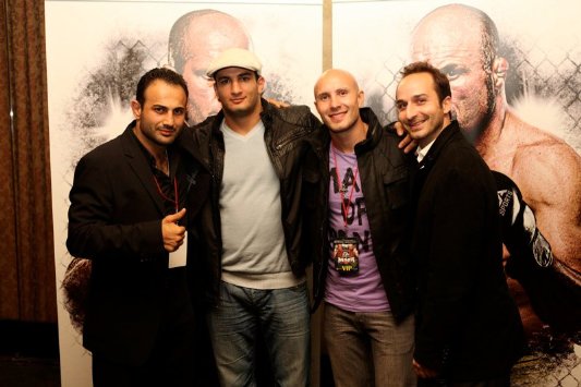 Фото - Роман Митичян: 533x355 / 40 Кб