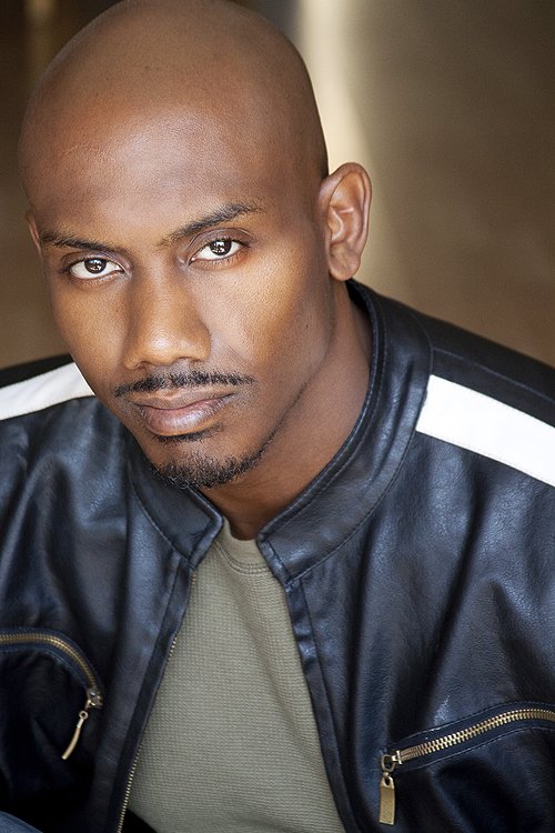 Фото - Маркус Нил-Джамаль Хамм: 500x750 / 76 Кб