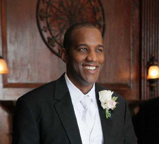 Фото - Нил МакНил: 545x492 / 33 Кб