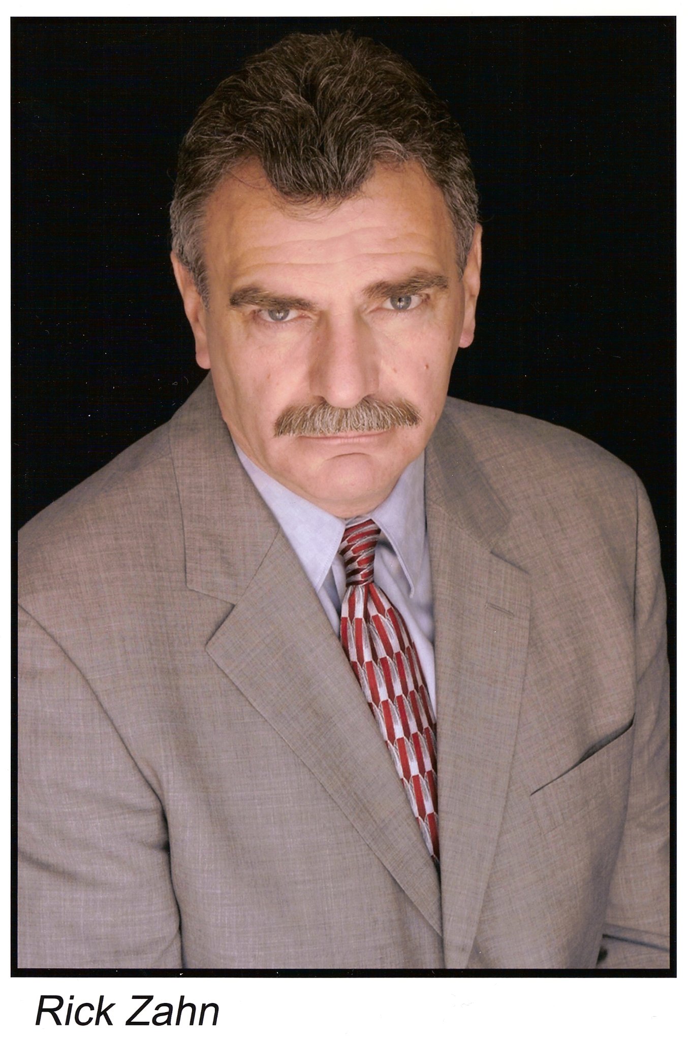 Фото - Рик Зах: 1354x2048 / 362 Кб