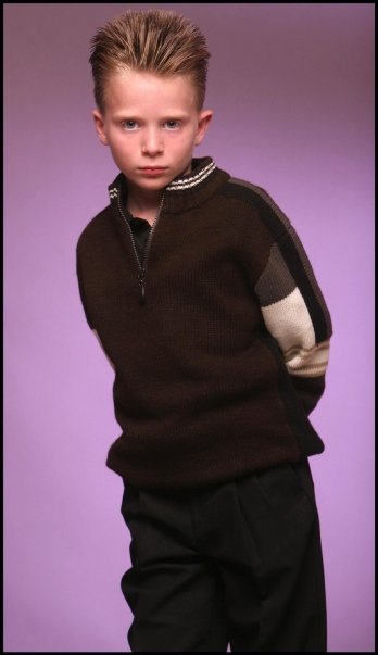 Фото - Хантер Джеймс Маккивер: 348x603 / 24 Кб