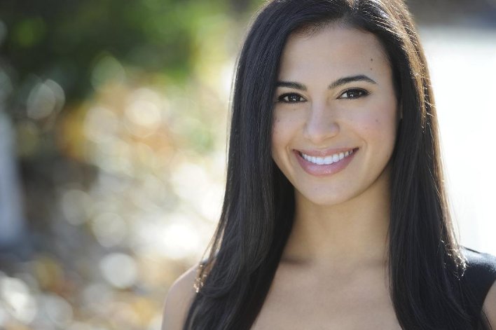 Фото - Саманта Сафди: 708x471 / 41 Кб