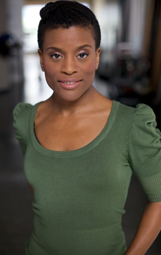 Фото - Ннека Кроаль: 649x1024 / 78 Кб