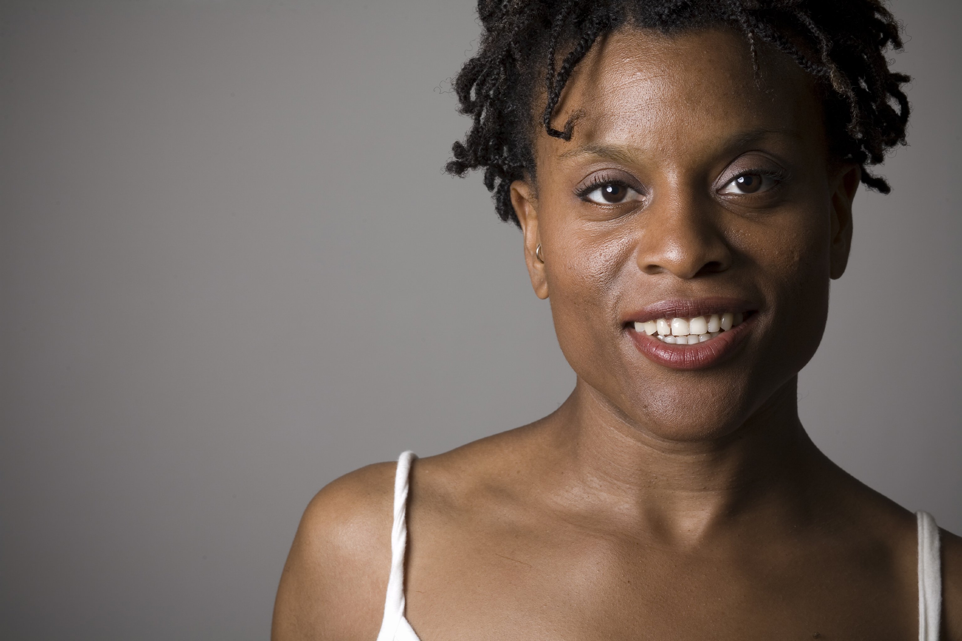 Фото - Ннека Кроаль: 3072x2048 / 532 Кб