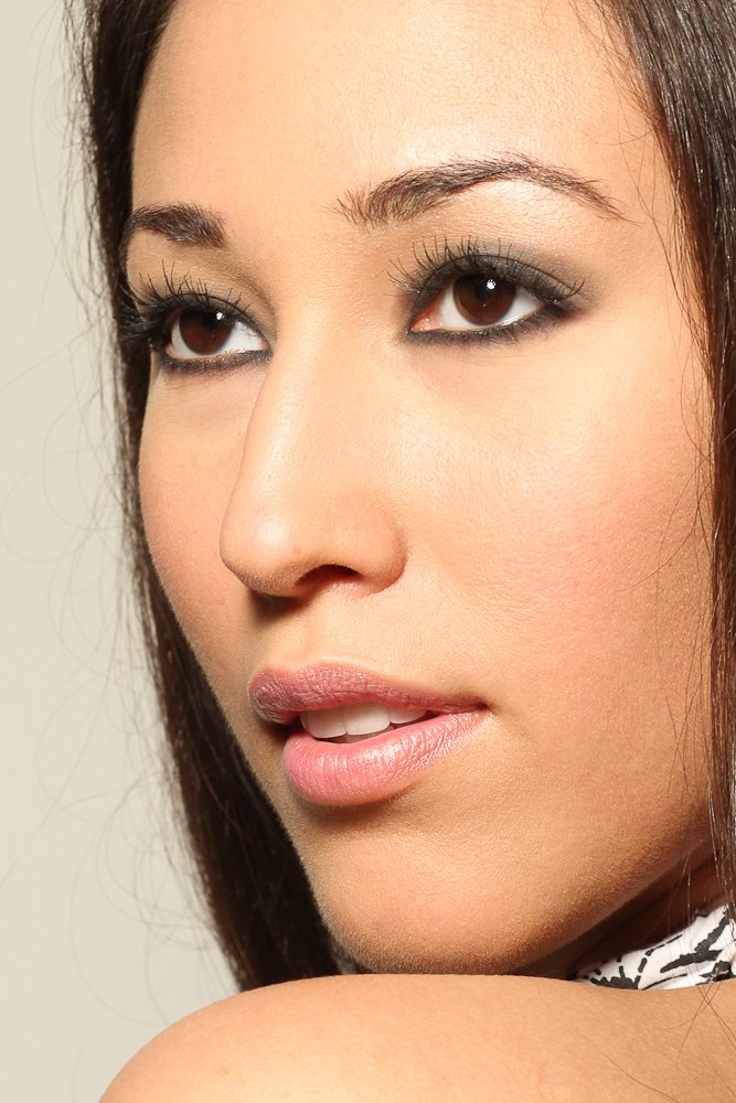 Фото - Мариса Куинтанилла: 667x1000 / 121 Кб