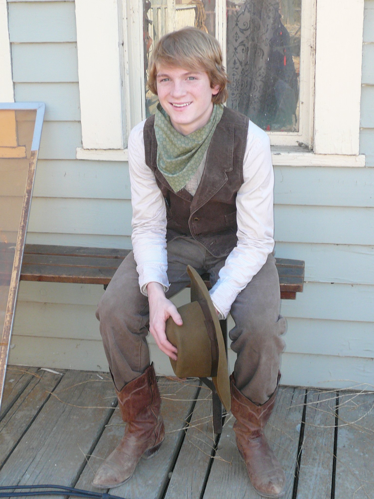 Фото - Рэндалл Битни: 1536x2048 / 412 Кб