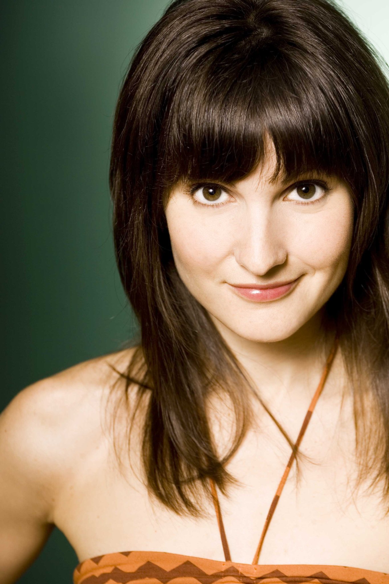 Фото - Мэри Алис Кейни: 1365x2048 / 330 Кб