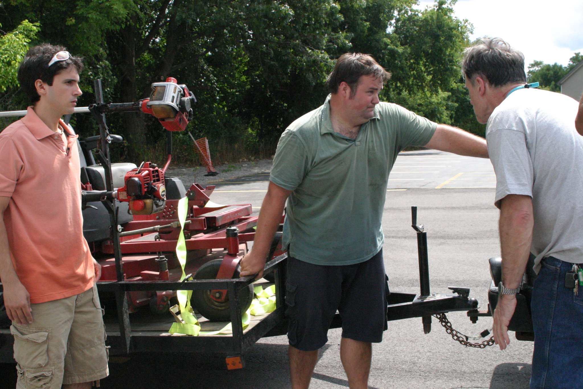 Фото - Раймонд Мак Эналли: 2048x1365 / 522 Кб