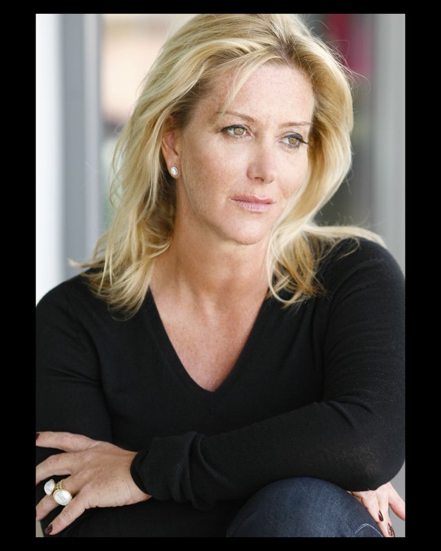 Фото - Кэти Баркер: 634x792 / 62 Кб