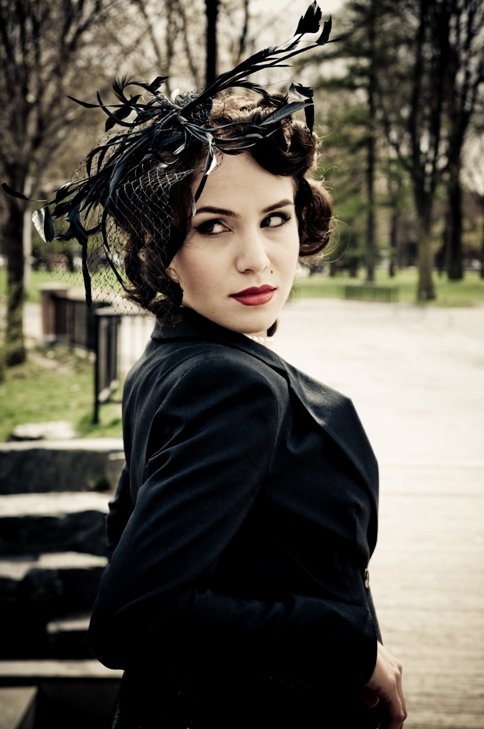 Фото - Амбер Мулин: 484x729 / 64 Кб