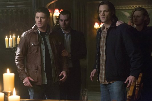 Фото - Дженсен Эклс: 533x355 / 28 Кб