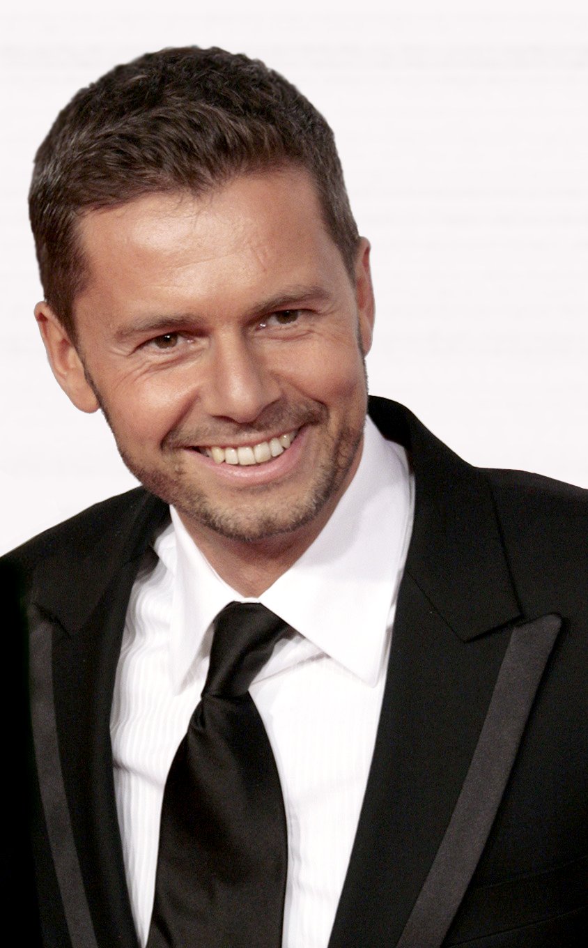 Фото - Кристиан Бэйх: 844x1360 / 154 Кб