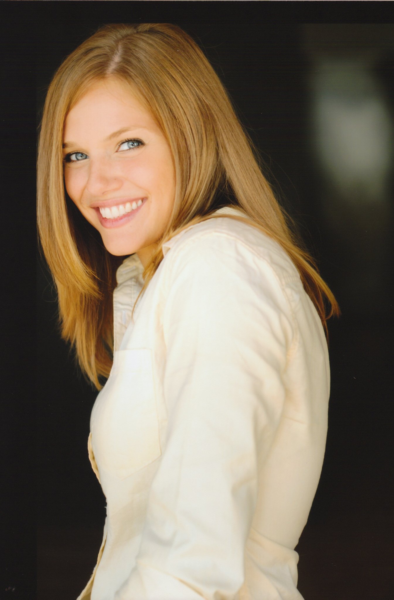 Фото - Трэйси Спиридакос: 1345x2048 / 244 Кб