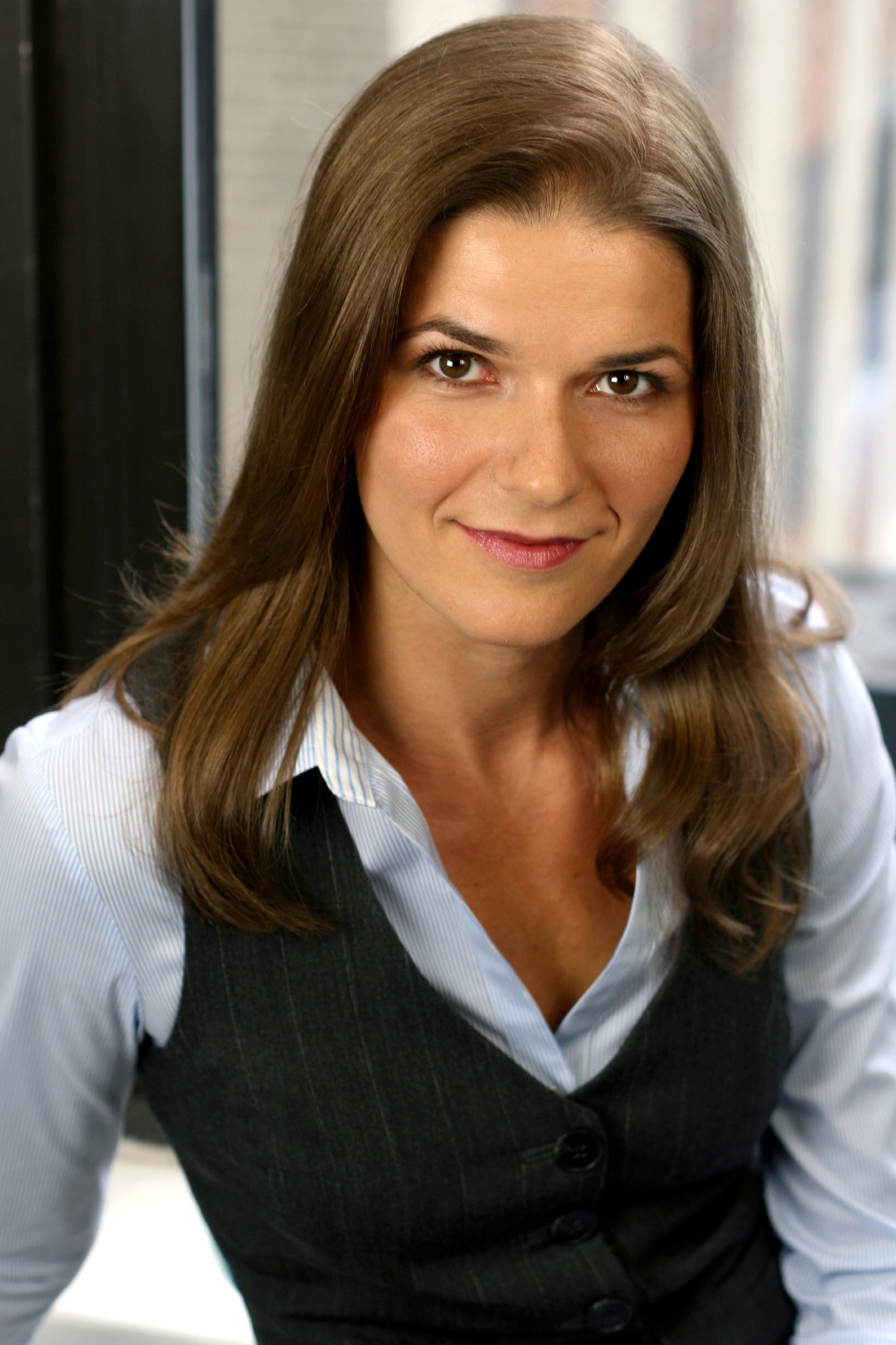 Фото - Дорит Ойтзингер: 1365x2048 / 292 Кб