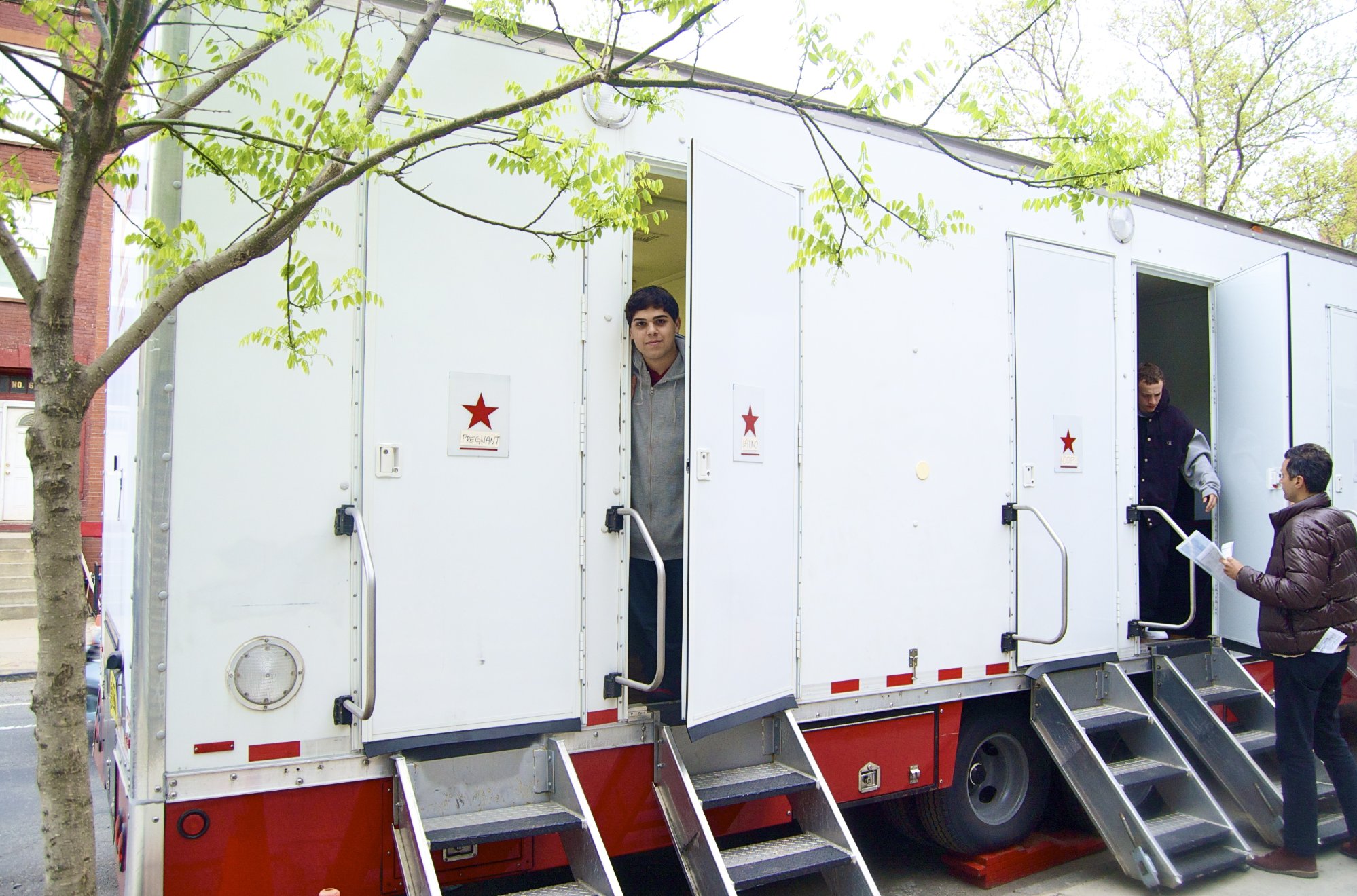 Фото - Ральф Йован Родригез: 1998x1320 / 439 Кб