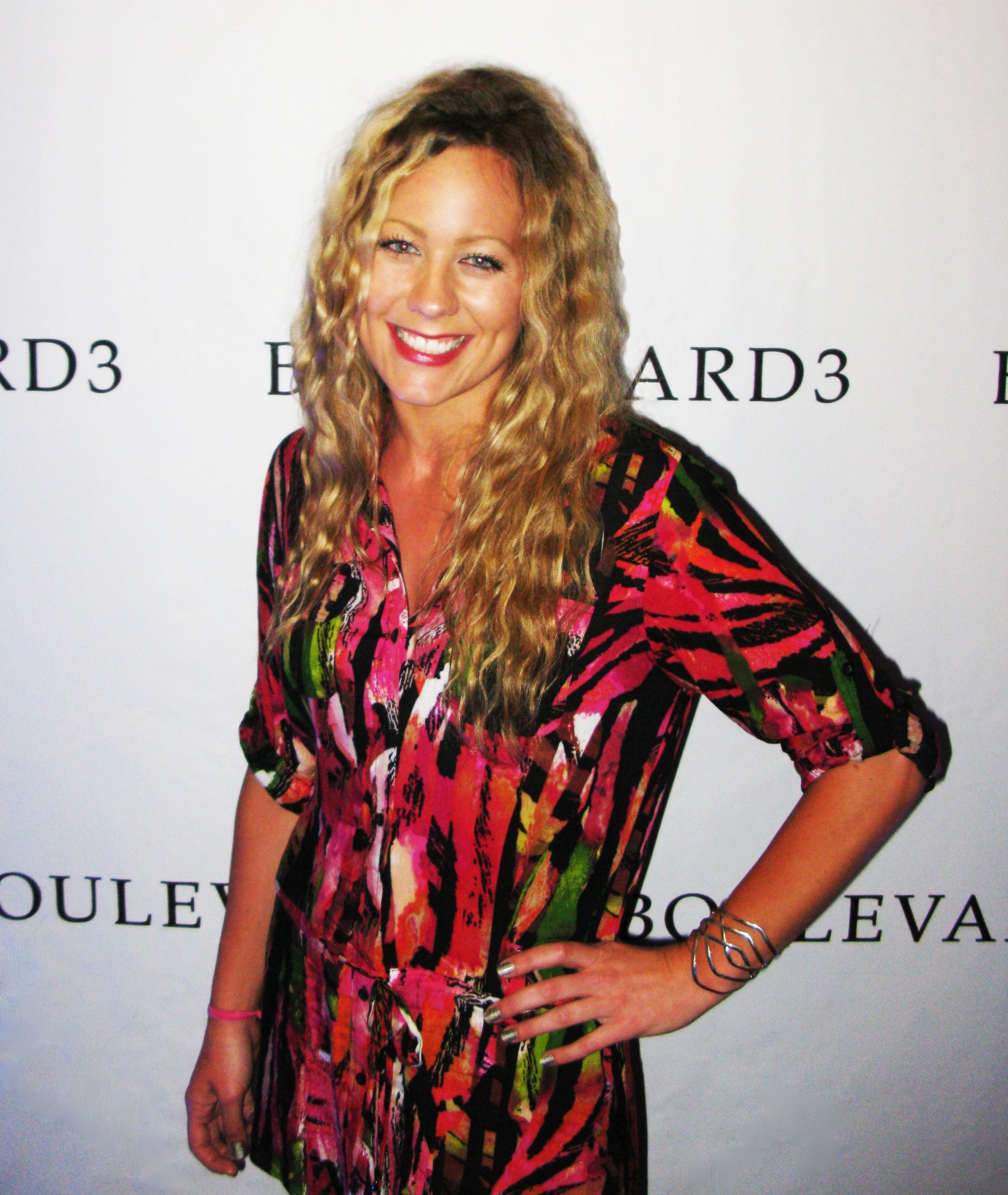 Фото - Лаура Бит Маклрой: 1727x2048 / 487 Кб