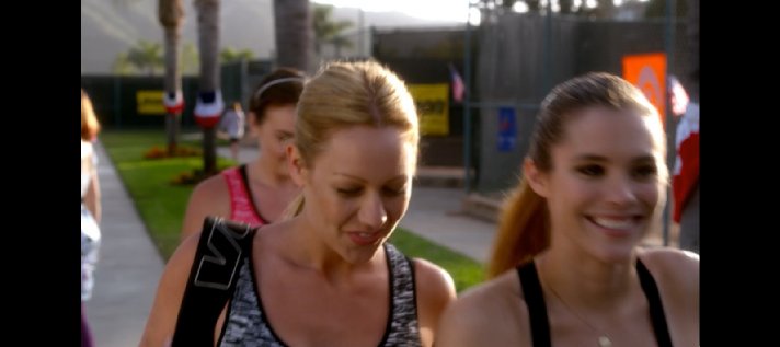 Фото - Лаура Бит Маклрой: 712x317 / 29 Кб