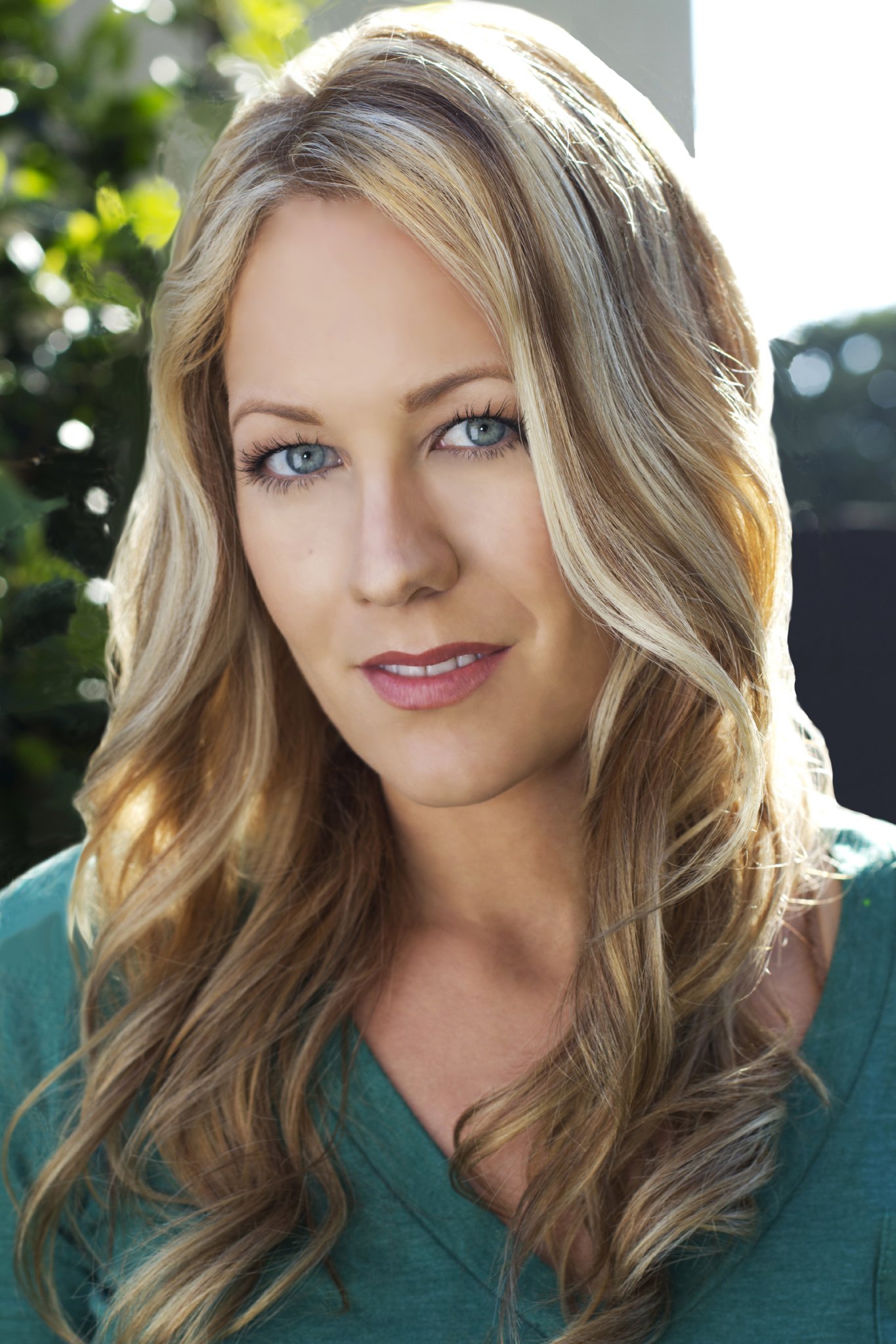 Фото - Лаура Бит Маклрой: 1365x2048 / 367 Кб