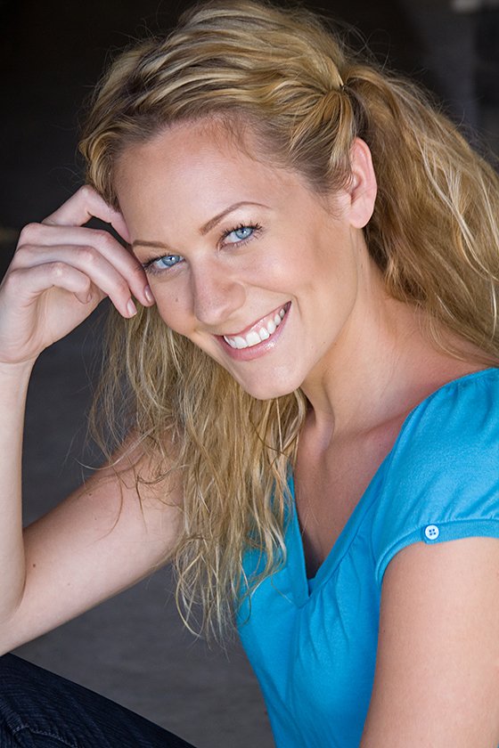 Фото - Лаура Бит Маклрой: 560x840 / 89 Кб