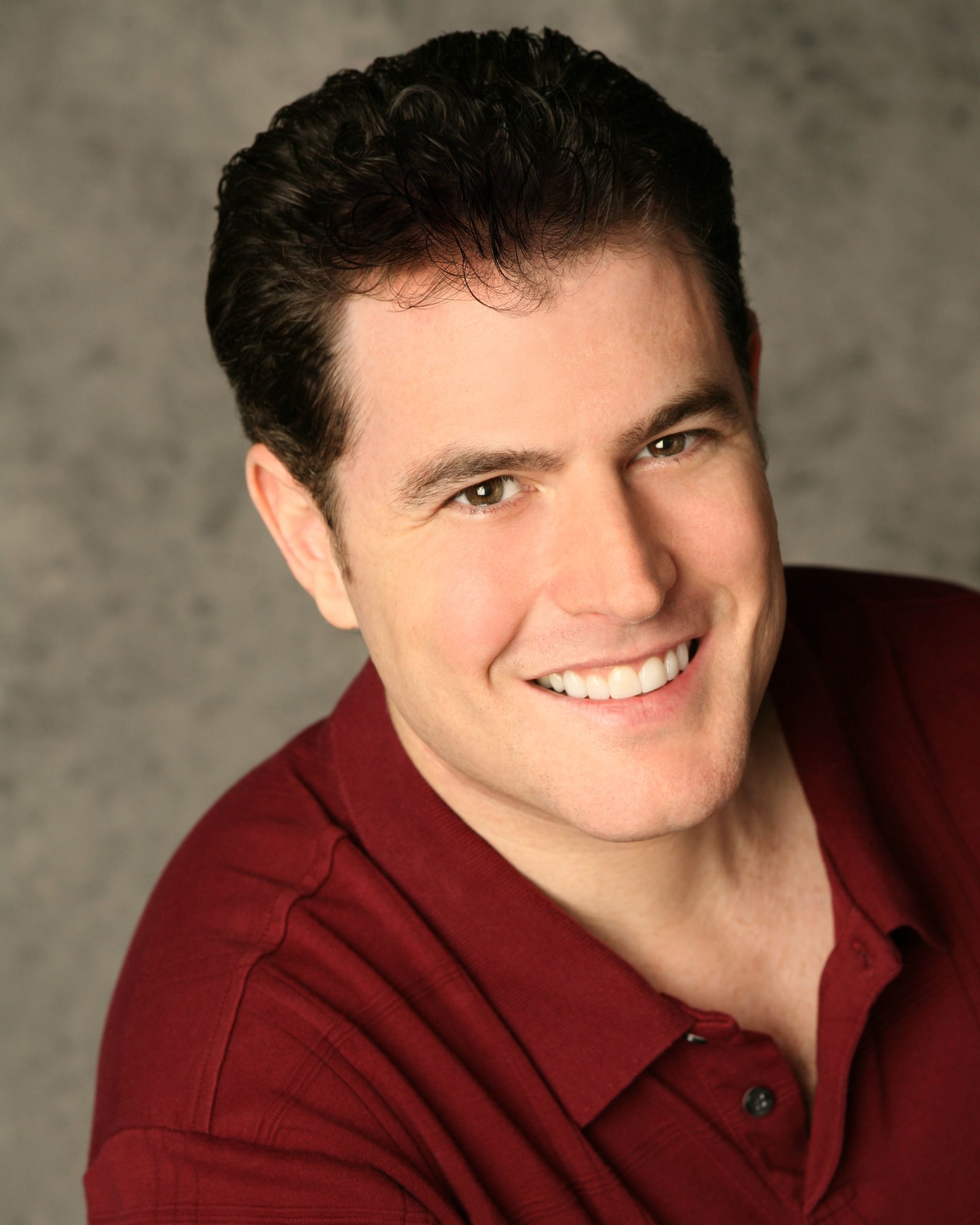 Фото - Мэтт Ливайн: 1638x2048 / 261 Кб