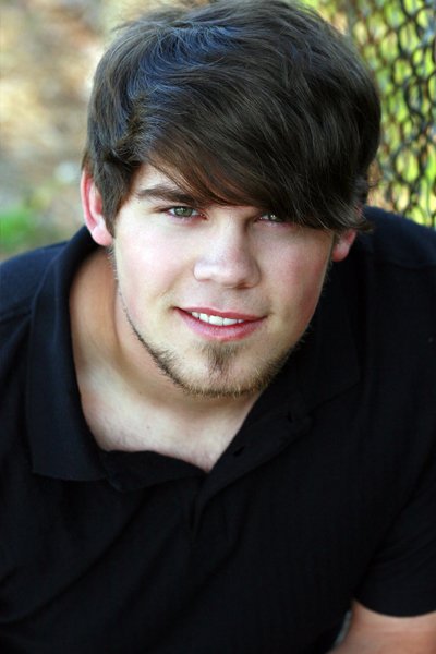 Фото - Кристофер Северио: 400x600 / 35 Кб