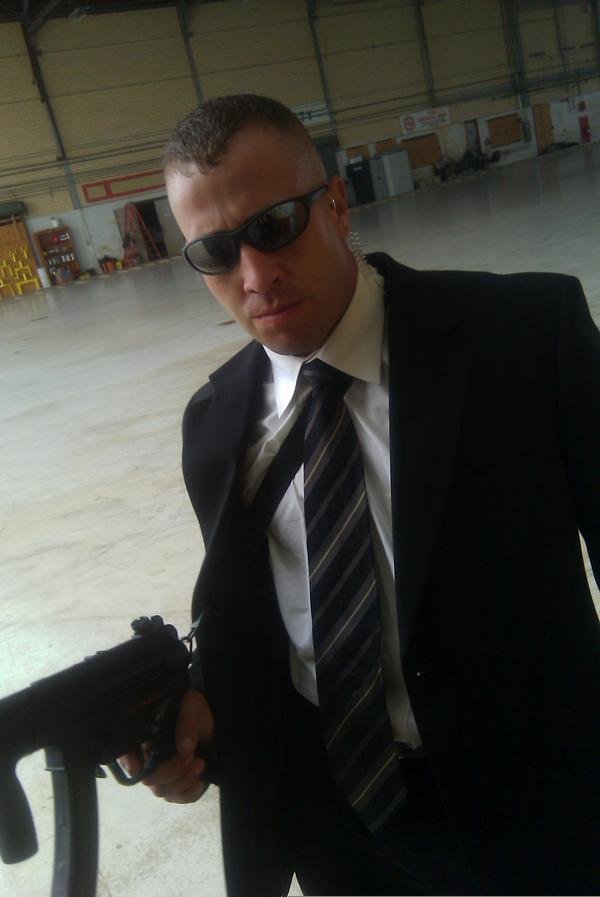 Фото - Аарон Сэкстон: 600x897 / 44 Кб