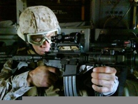 Фото - Аарон Сэкстон: 450x338 / 32 Кб