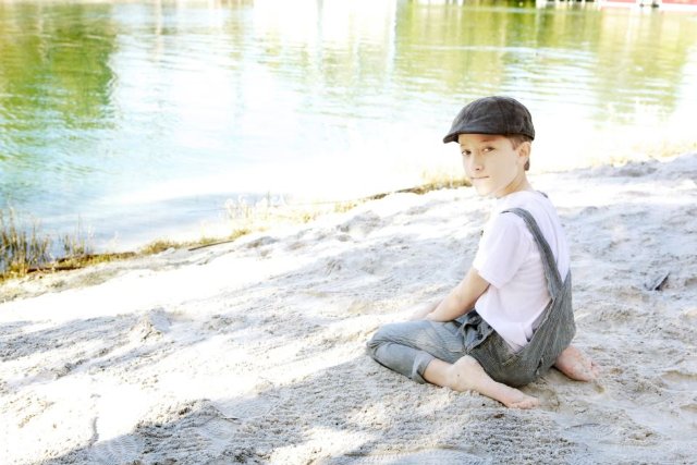 Фото - Николас Вульф: 640x427 / 58 Кб