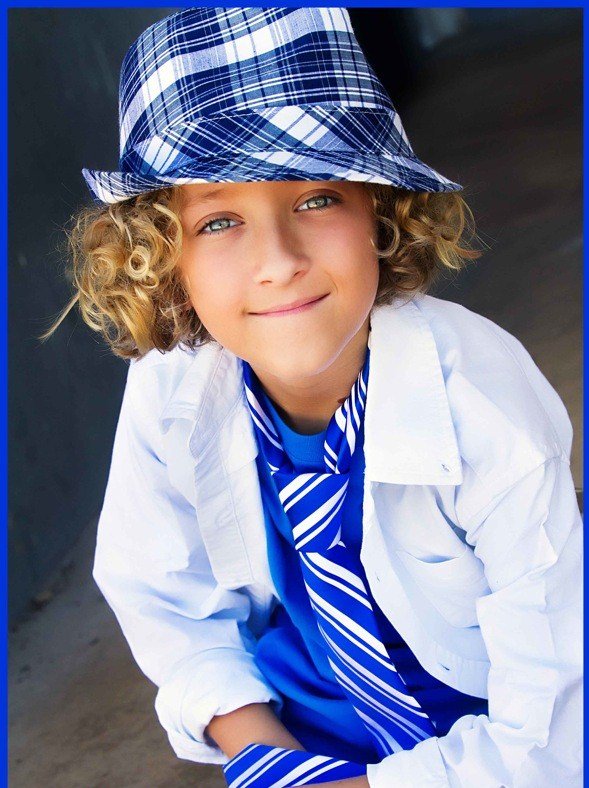 Фото - Николас Вульф: 589x788 / 110 Кб