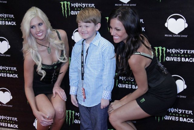 Фото - Кэмерон Эм Браун: 640x427 / 63 Кб