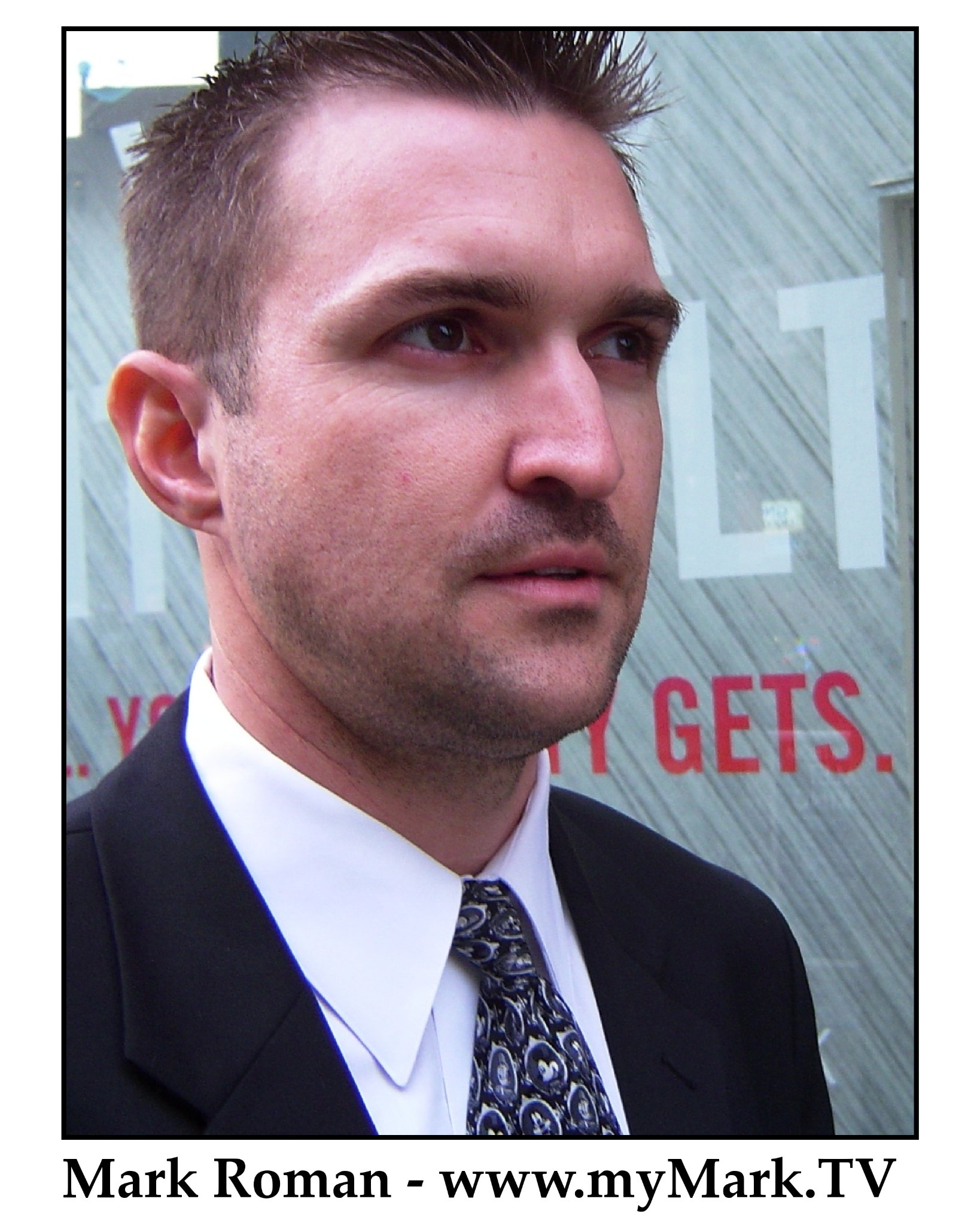 Фото - Марк Роман: 1638x2048 / 379 Кб