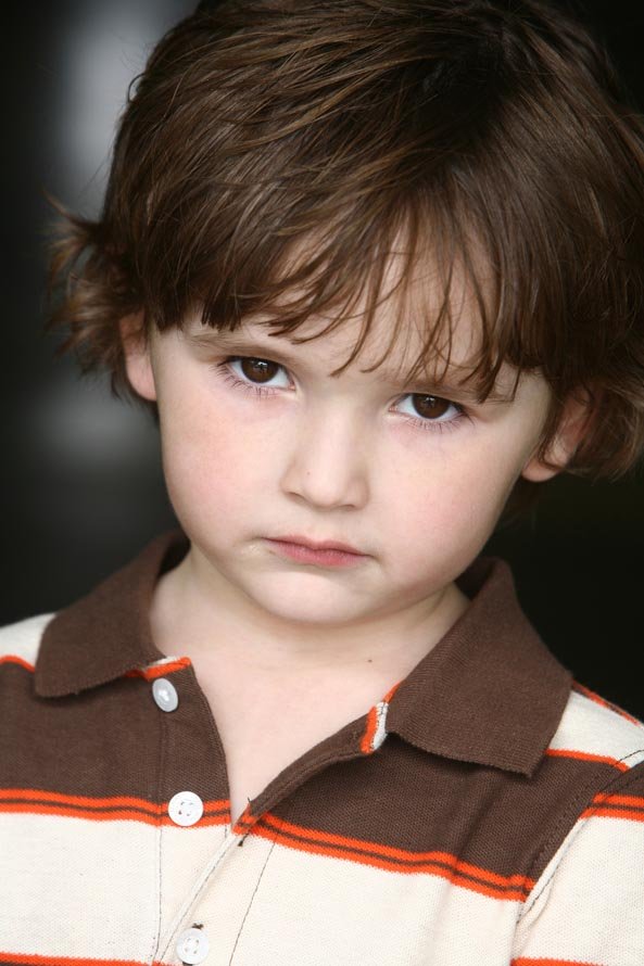 Фото - Куинн Фридан: 593x890 / 79 Кб